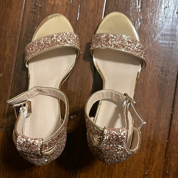 Shoes - Unbranded | Rose Gold Formal Heel